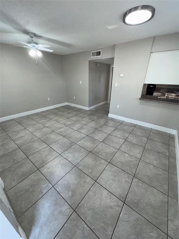 Photo - 1177 Bentley Rd Unit 4