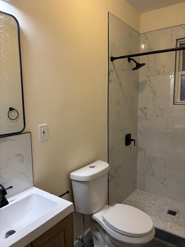 Photo - 74 Highland Ave Unidad first floor