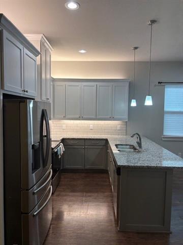 Photo - 2727 Foreman St