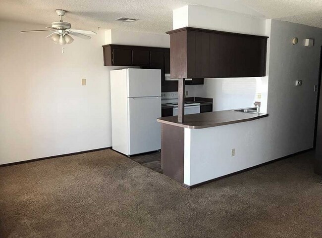 Photo - 1018 Aspen Ct