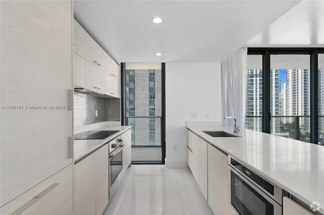 Building Photo - 1300 S Miami Ave Unit 1801 Rental