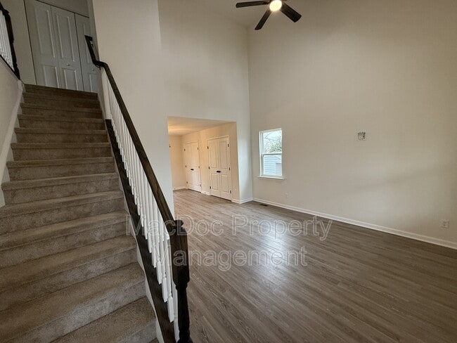 Photo - 105 Hillcrest Dr