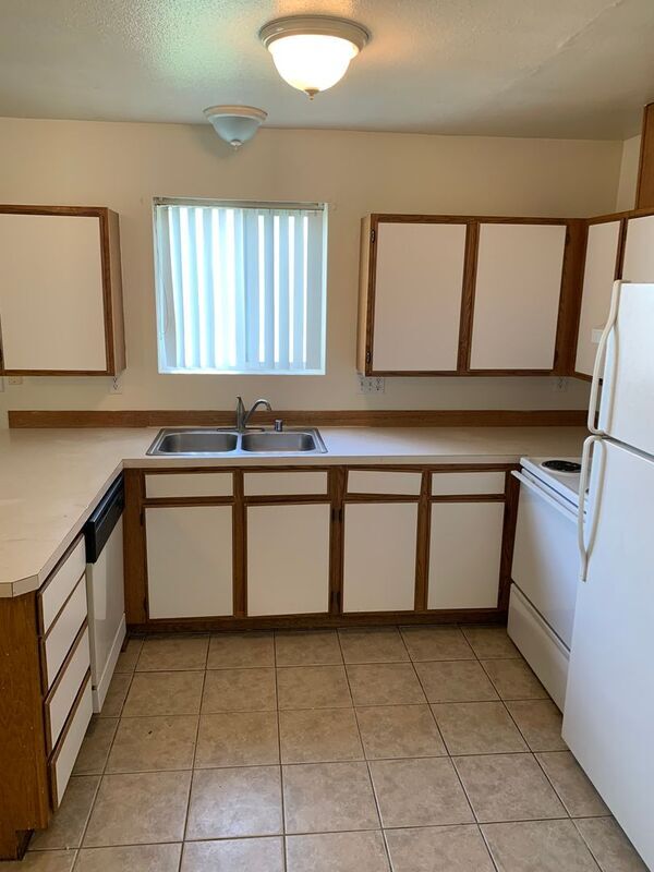 Photo - 17 W 24th Ave Unit B1