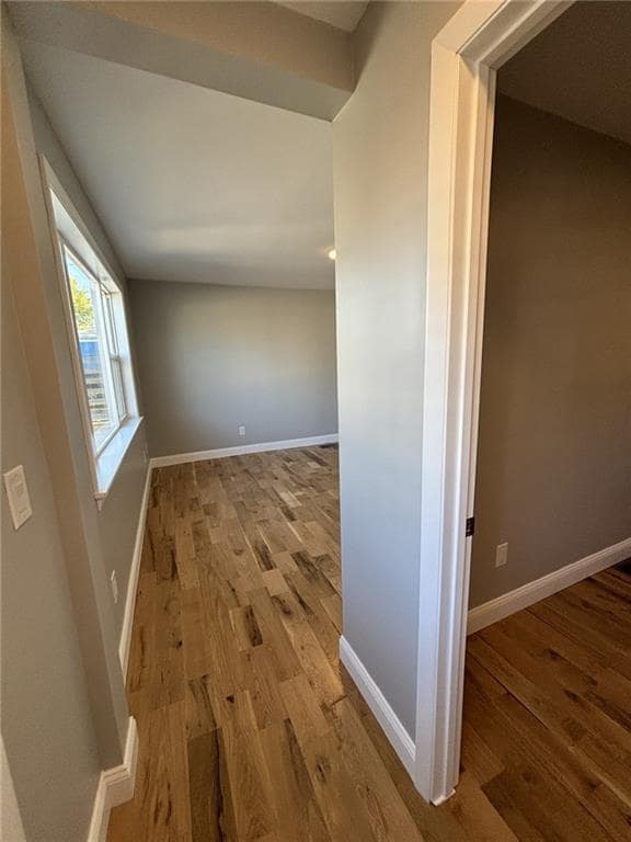 Photo - 865 W Shore Rd