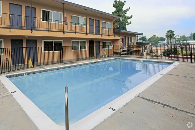 Crystal House Apartments