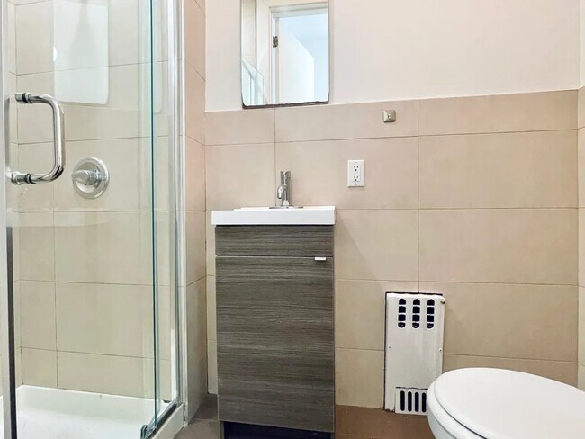 Photo - Furnished room/NOT APARTMENT Unit 2