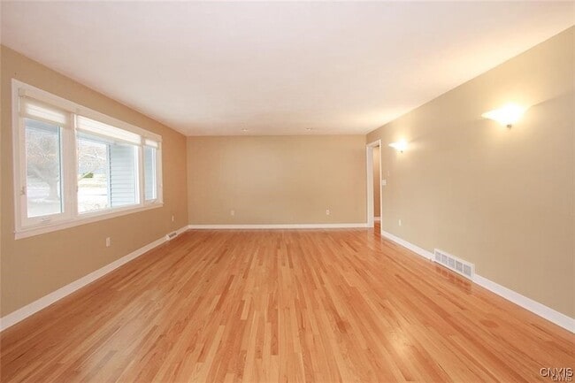 Photo - 101 Britain Rd