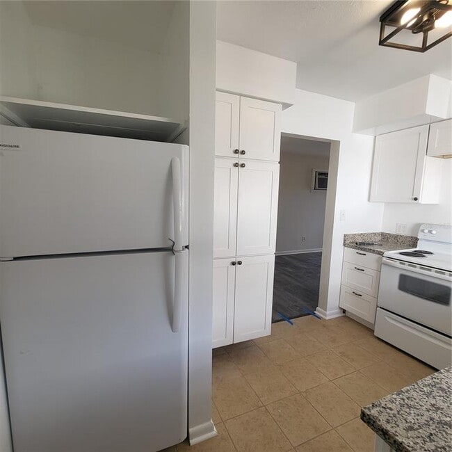 Photo - 223 N Mars Ave