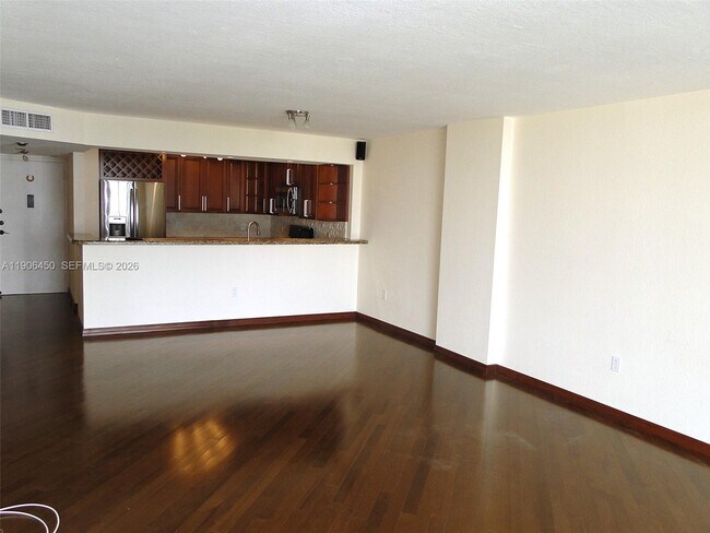 Photo - 2801 NE 183rd St Unit 1411W