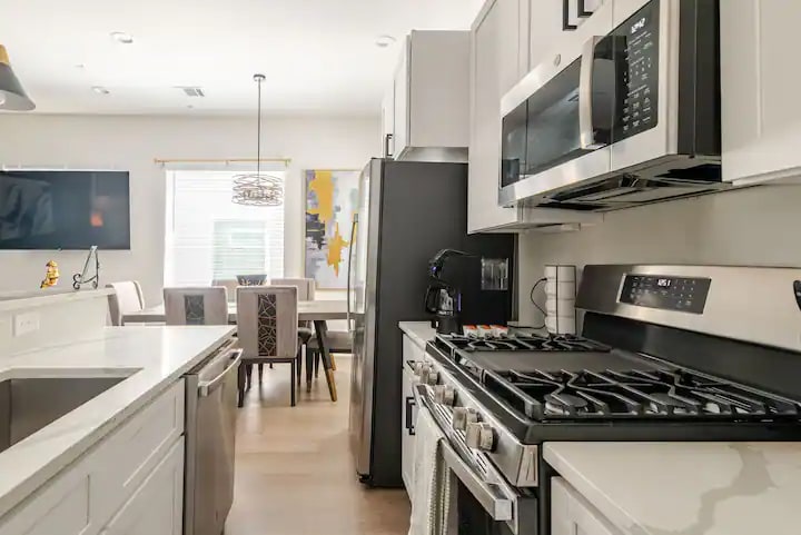 Photo - 6145 W Montgomery Rd