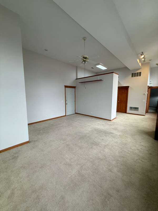 Photo - 31-33 W New York St Unit B