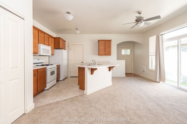 Building Photo - M56 Unit #1 Rental