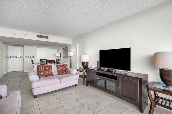 Photo - 3625 N Country Club Dr Unit PH2