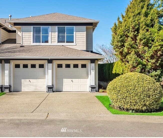 Building Photo - 725 239th Ln SE