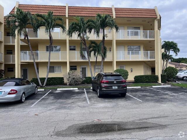 Building Photo - 6700 Royal Palm Blvd Unit D108 Rental