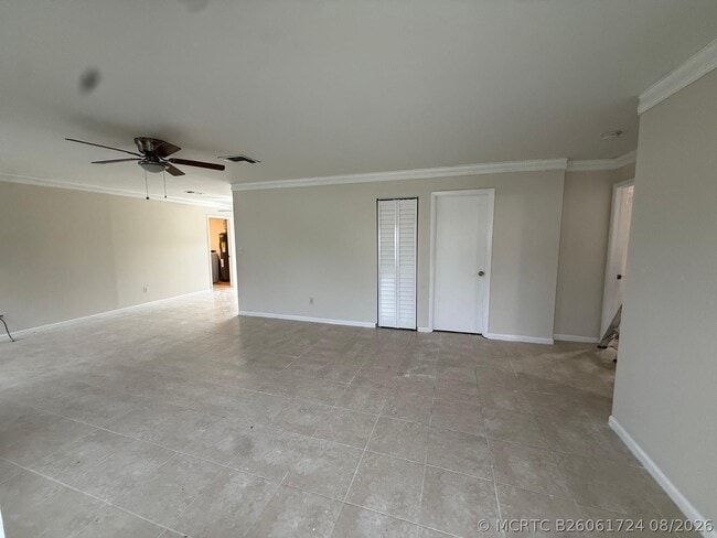 Photo - 2289 Southeast Carnation Road