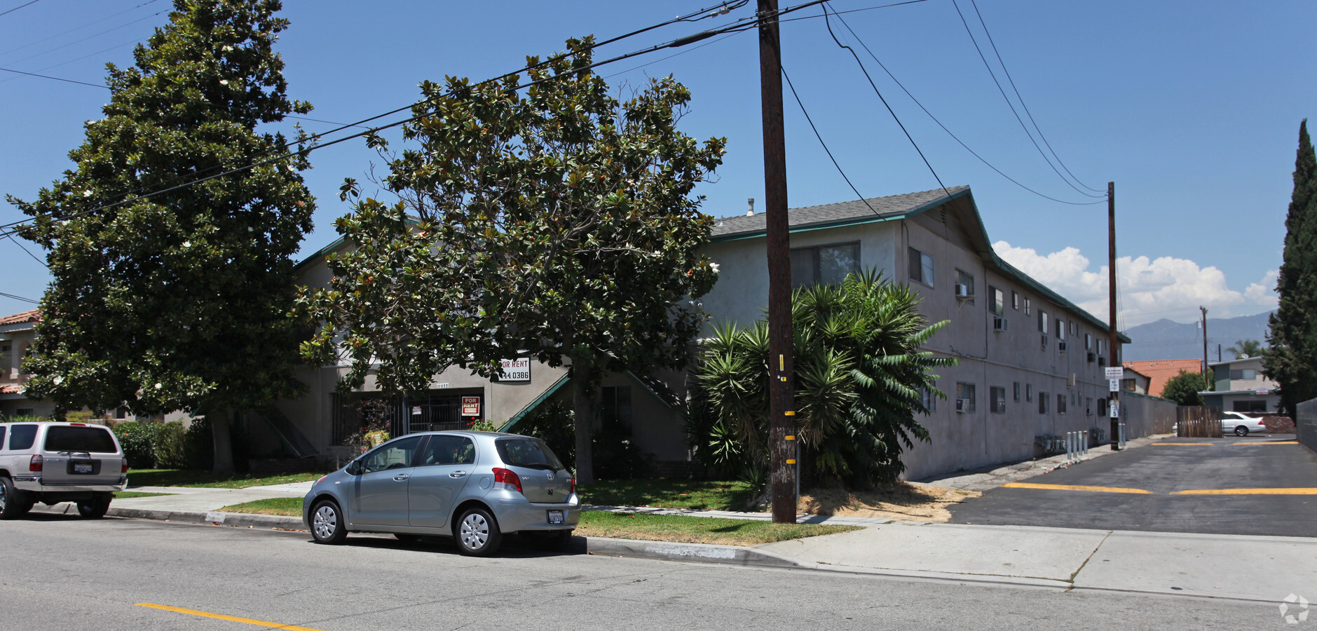 Photo - 11355 Lambert Ave Apartments