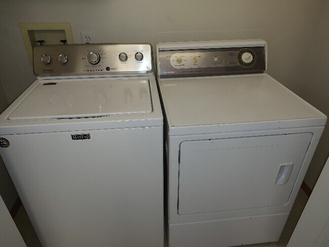 Photo - 422 Harrison Ave Unit 5