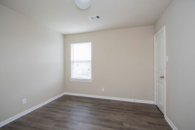 Photo - 2209 Onyx Ct