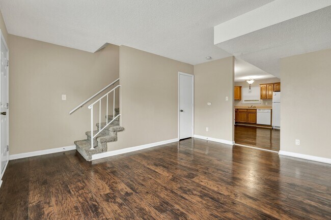 Photo - 1312 Ely Rd Unit 2