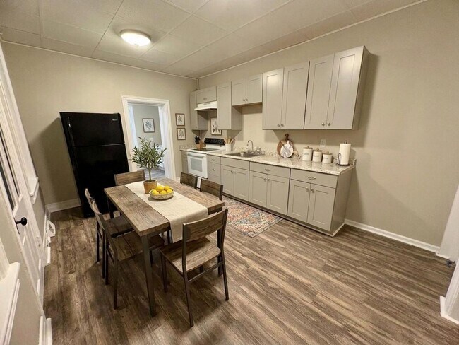 Photo - 1111 Walnut St Unidad Apt 1