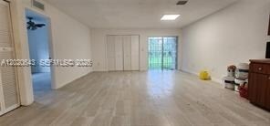Photo - 10380 NW 10th Ave Unidad 10380