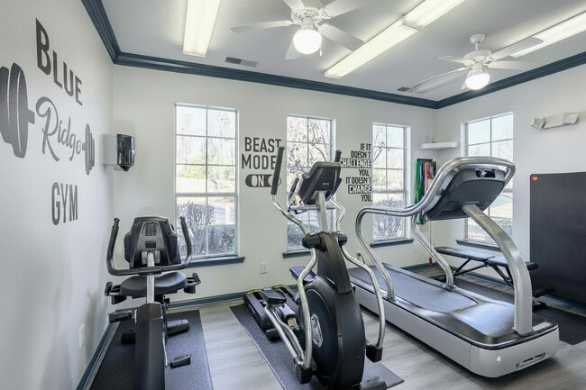 Photo - Blue Ridge Apartments