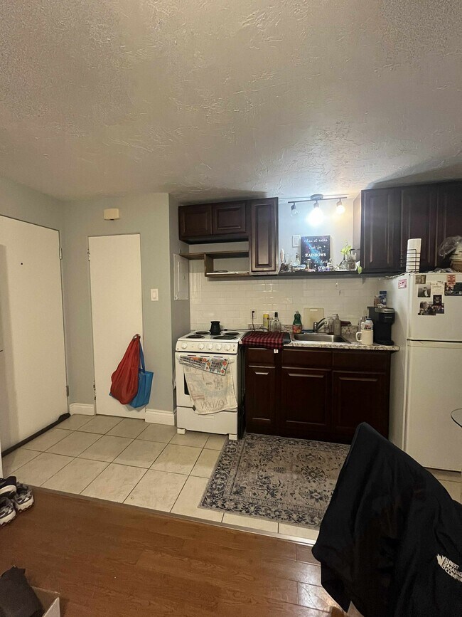 Photo - 10 Belmont St Unit 8