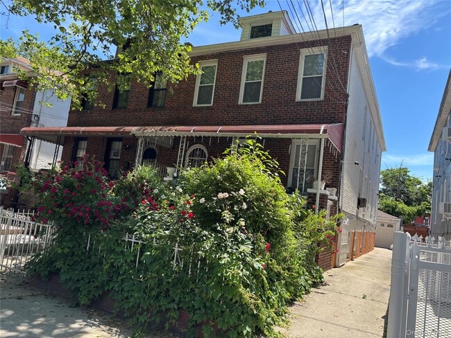 Building Photo - 1004 Lenox Rd