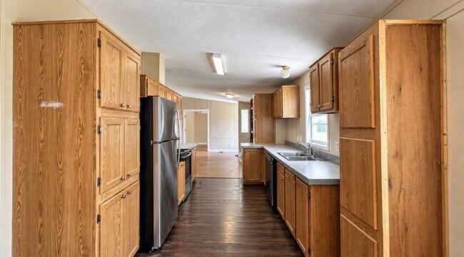 6710 Trail Loop W