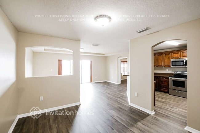 Photo - 16244 SW 44th Ln