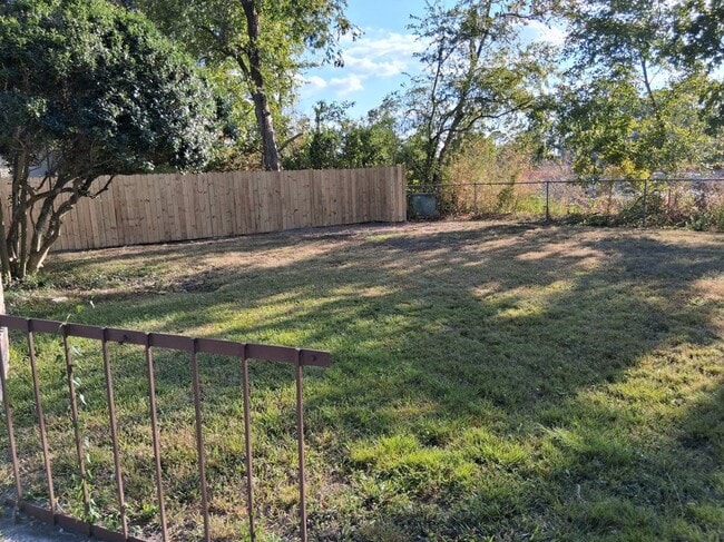 Photo - 7515 Brush Wood Dr