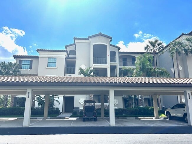 Building Photo - AVAILABLE NOW - 2026 WINTER SEASON AND BEY...