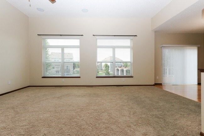 Photo - 16549 Dodd Ln