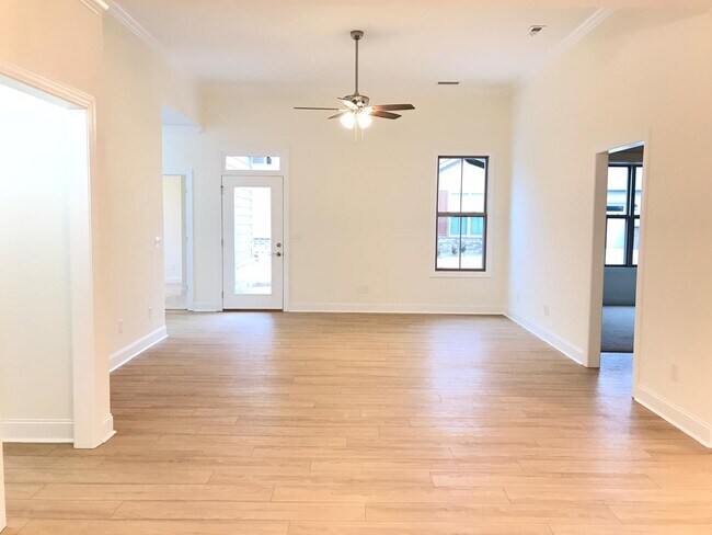 Photo - 269 Camden Way Unidad 77