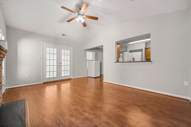 Photo - 4001 Bittern Ct