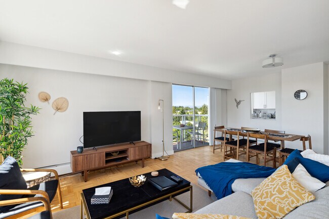 Photo - Shannon Tower