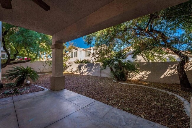 Photo - 278 Palm Trace Ave