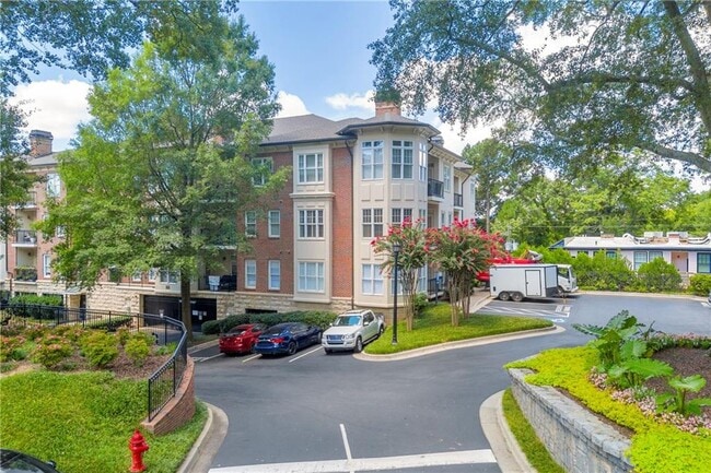 Photo - 825 Highland Ln NE Unit 1207