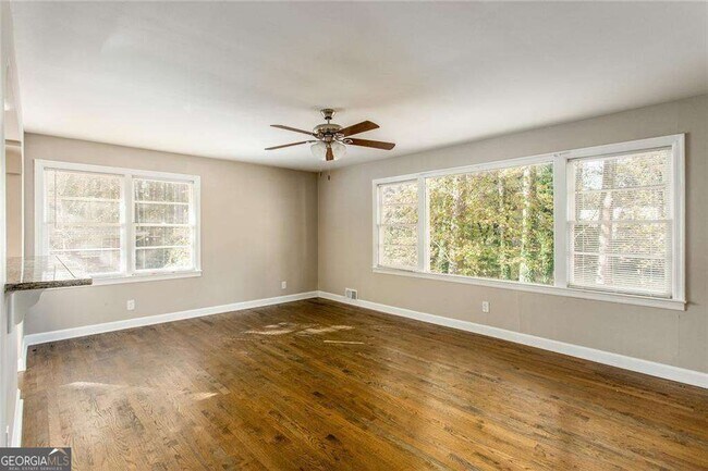 Photo - 2720 Stonecreek Rd
