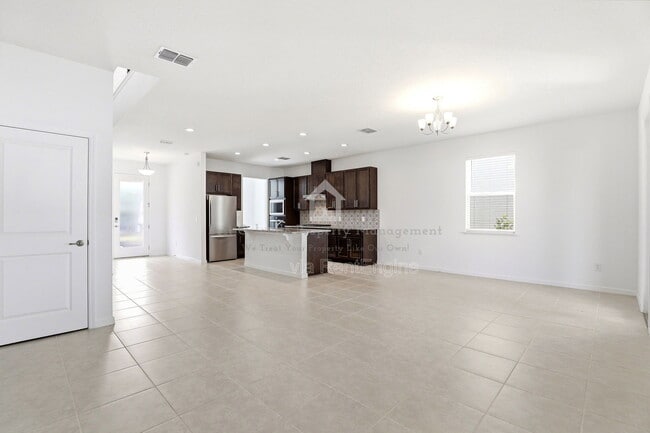 Photo - 2512 Cedar Rose St