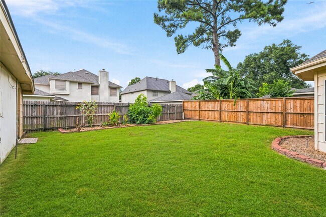 Building Photo - 14203 Torrey Forest Dr