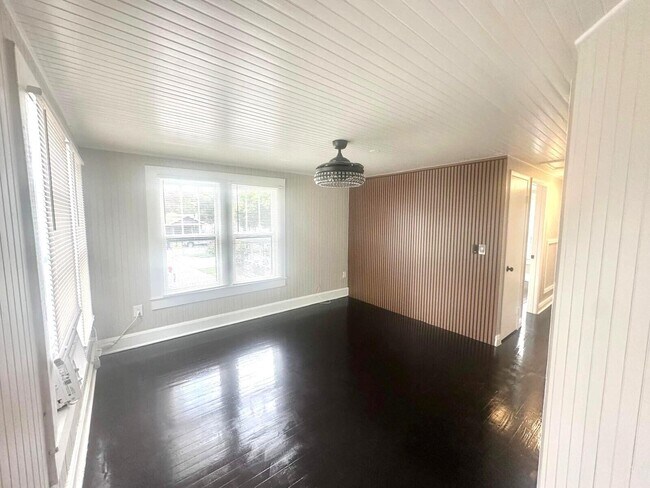 Photo - 136 N 15th St Unidad C