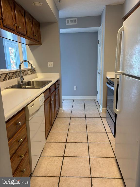 Photo - 1401 Sage Ln Apartment Unit 1401-F