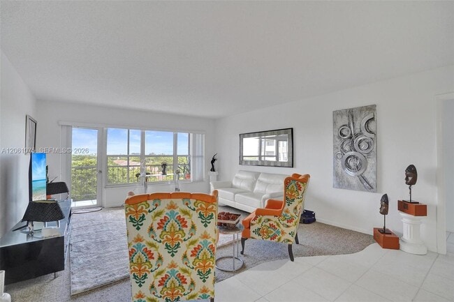 Photo - 10777 W Sample Rd Unit 718