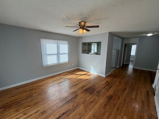 Building Photo - 1708 14th St Unit 3