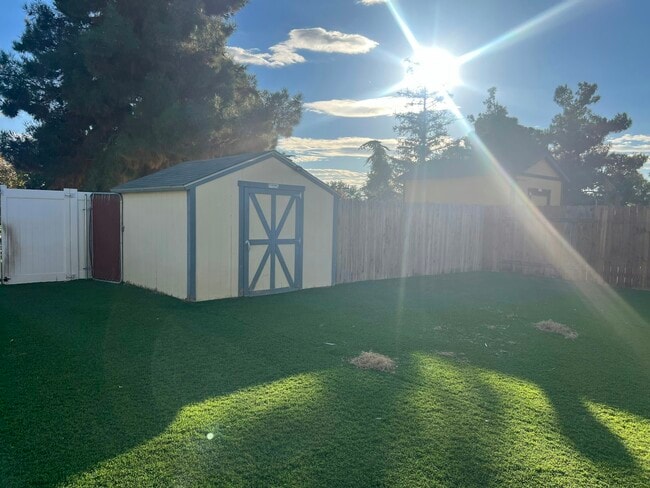 Photo - 437 Rian Noelle Ct