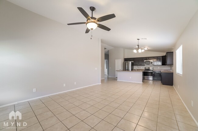 Photo - 3023 S 87th Dr