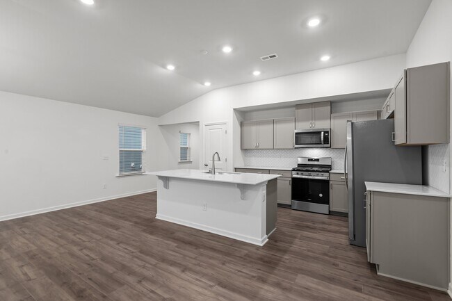 Photo - 2130 Rockface Wy