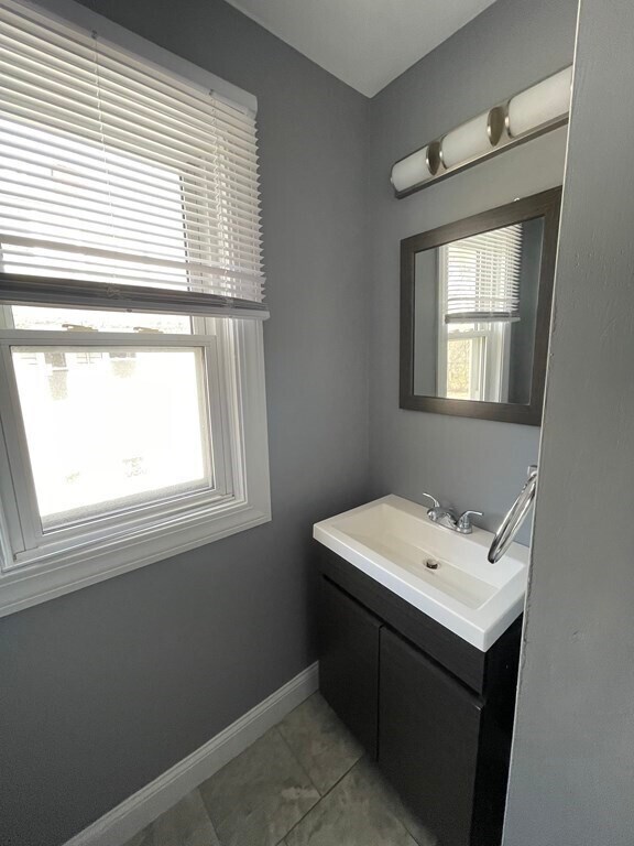 Photo - 313 N Washington St Unit 2